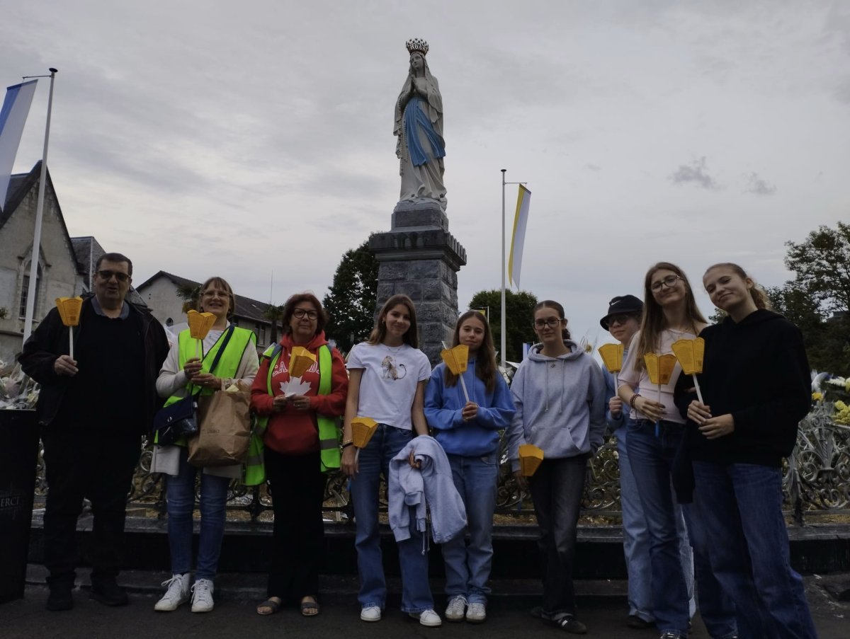 Groupe paroissial réuni en pèlerinage